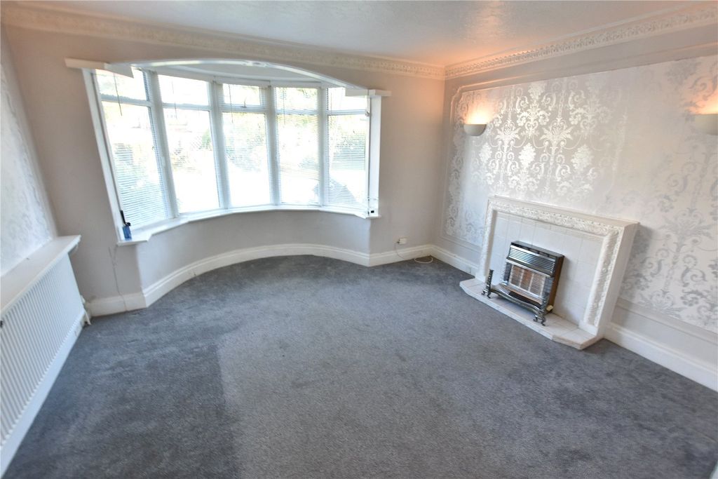 Property photo 2 of 16 Picture No. 18