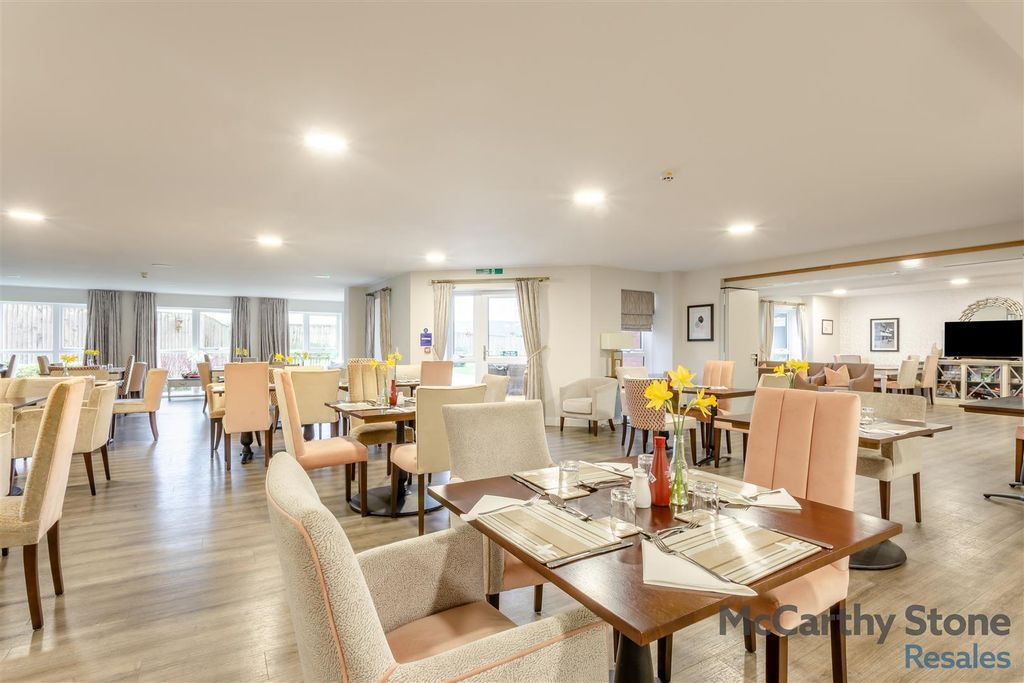 Additional image 28 of 2 bed flat for saleElizabeth Place, Trimbush Way, Market Harborough LE16