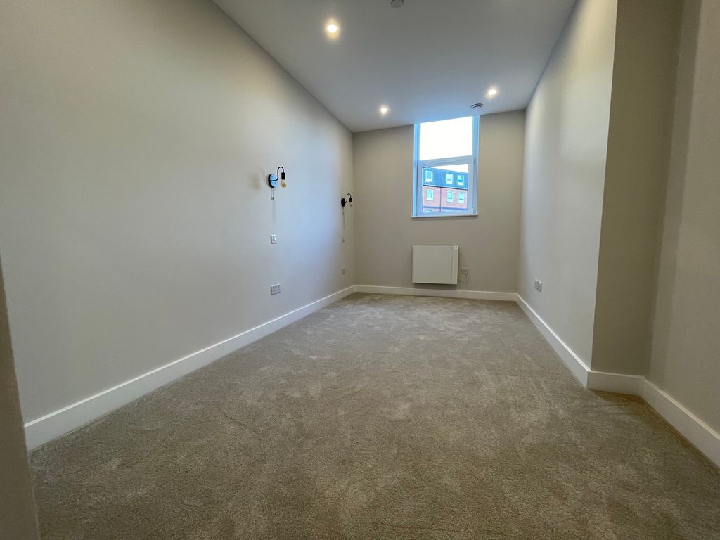 Property photo 1 of 4