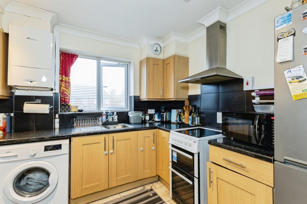 Property photo 3 of 22