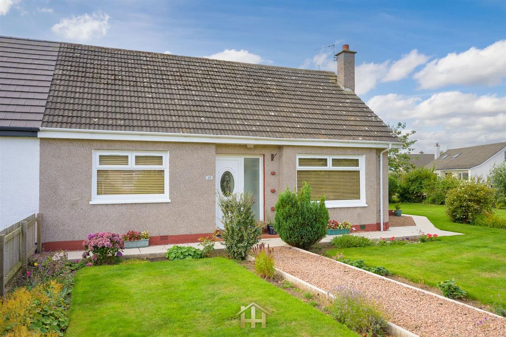 Property photo 2 of 48 10Strathdon-0002.Jpg