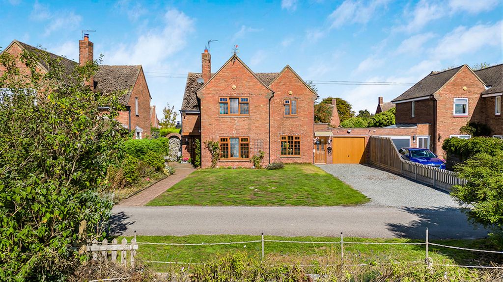 Property photo 1 of 29
