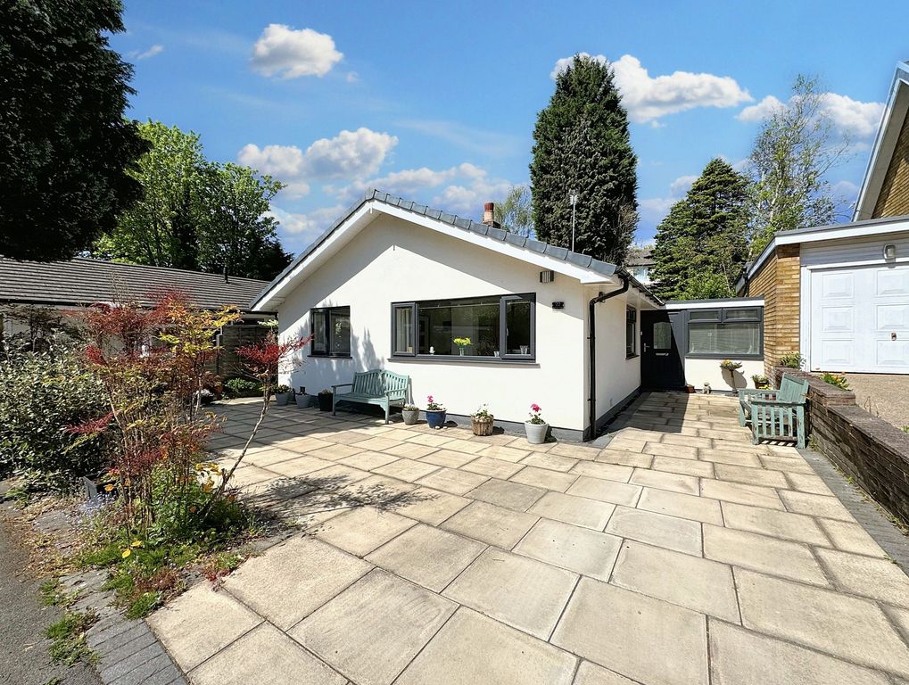 Property photo 1 of 27