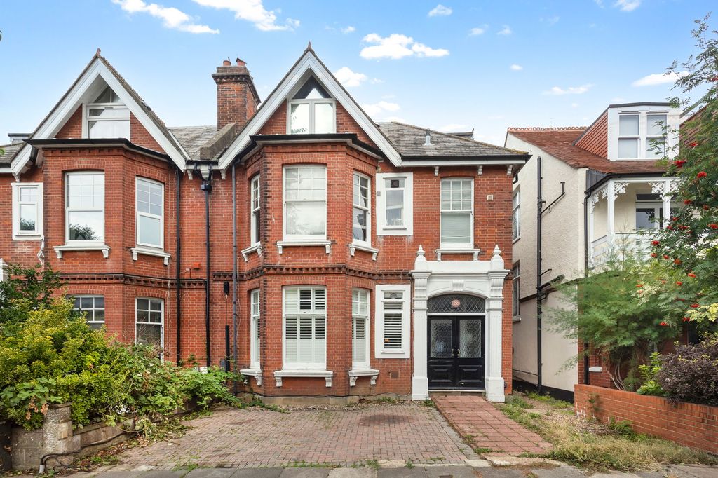 Property photo 1 of 10