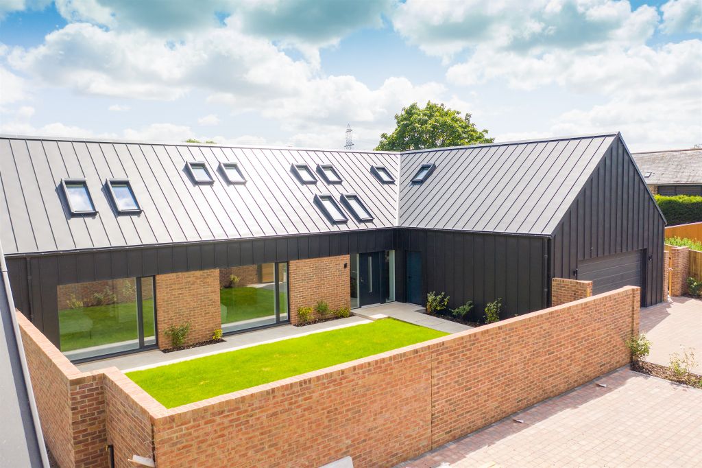 Property photo 1 of 22