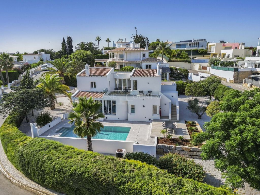 Property photo 1 of 30