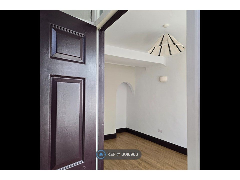 Property photo 1 of 26