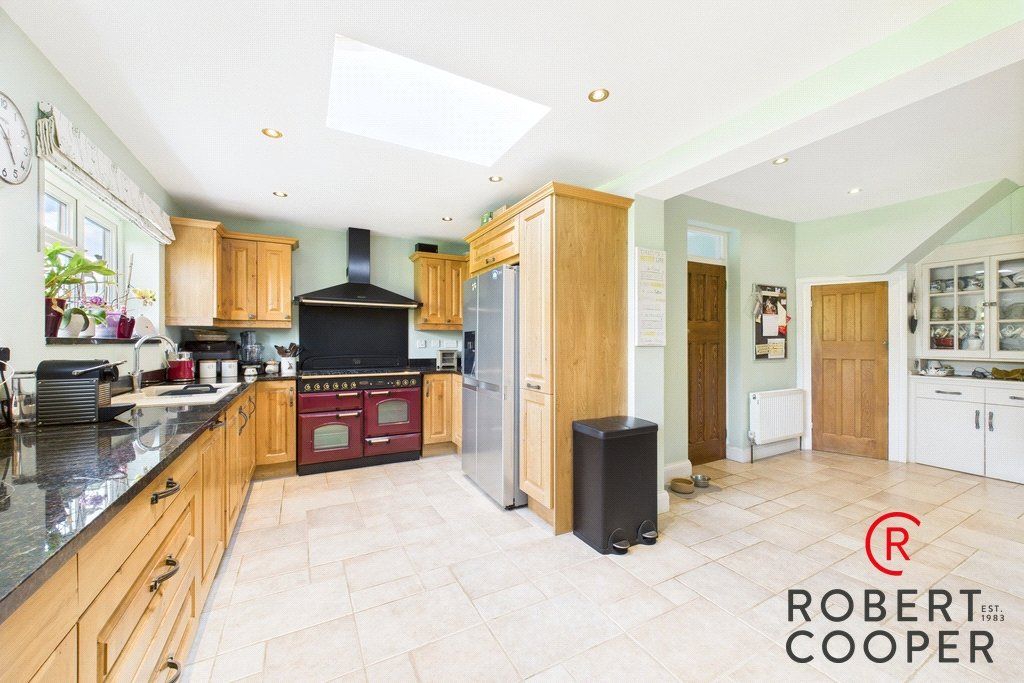 Property photo 3 of 13 Picture No. 23