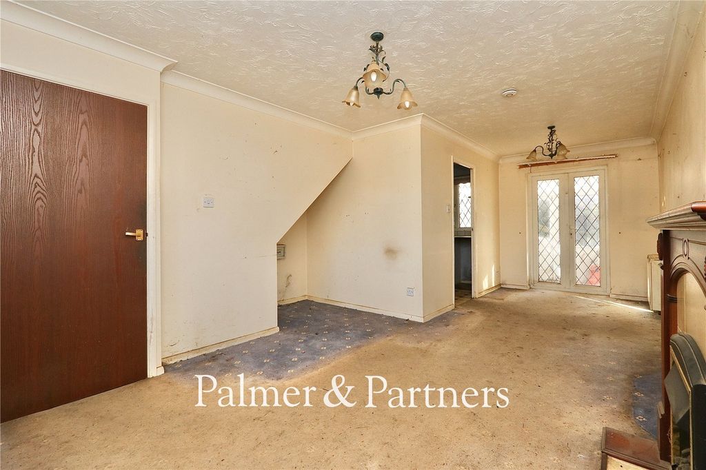 Property photo 3 of 18 Picture No. 23