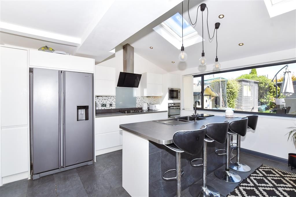 Property photo 2 of 13 Kitchen/Diner