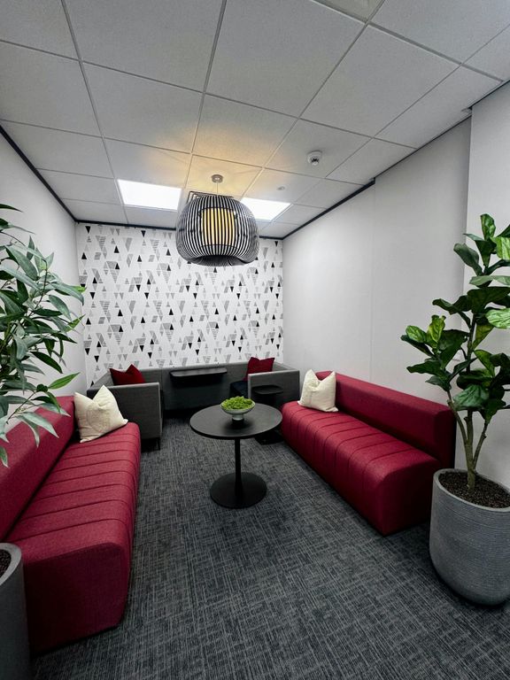 Property photo 2 of 13 12