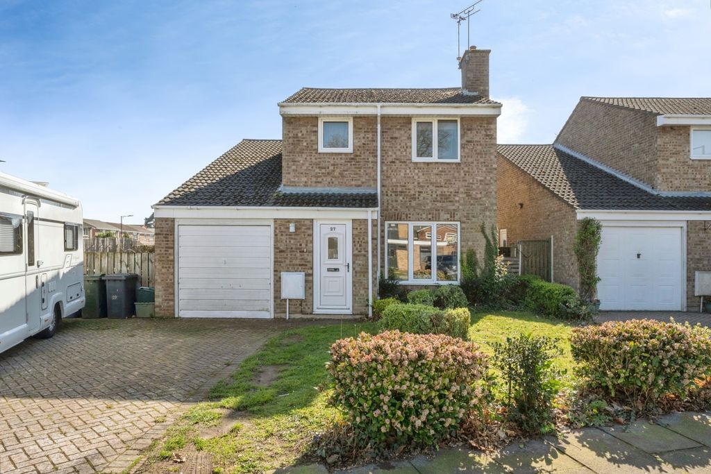 Property photo 1 of 15 Front