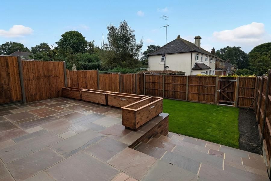 Property photo 2 of 14