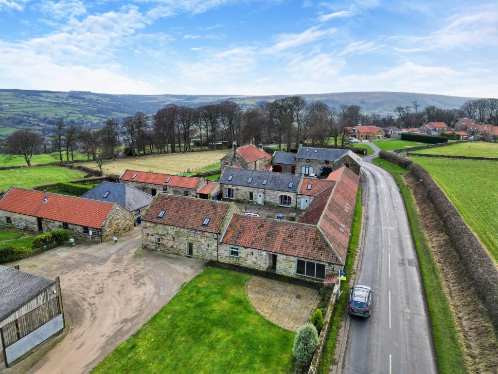 Property photo 1 of 25