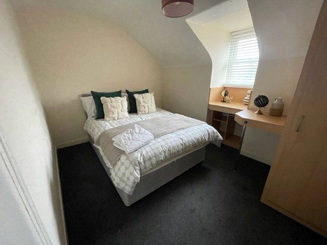 Property photo 2 of 10 Picture No. 14