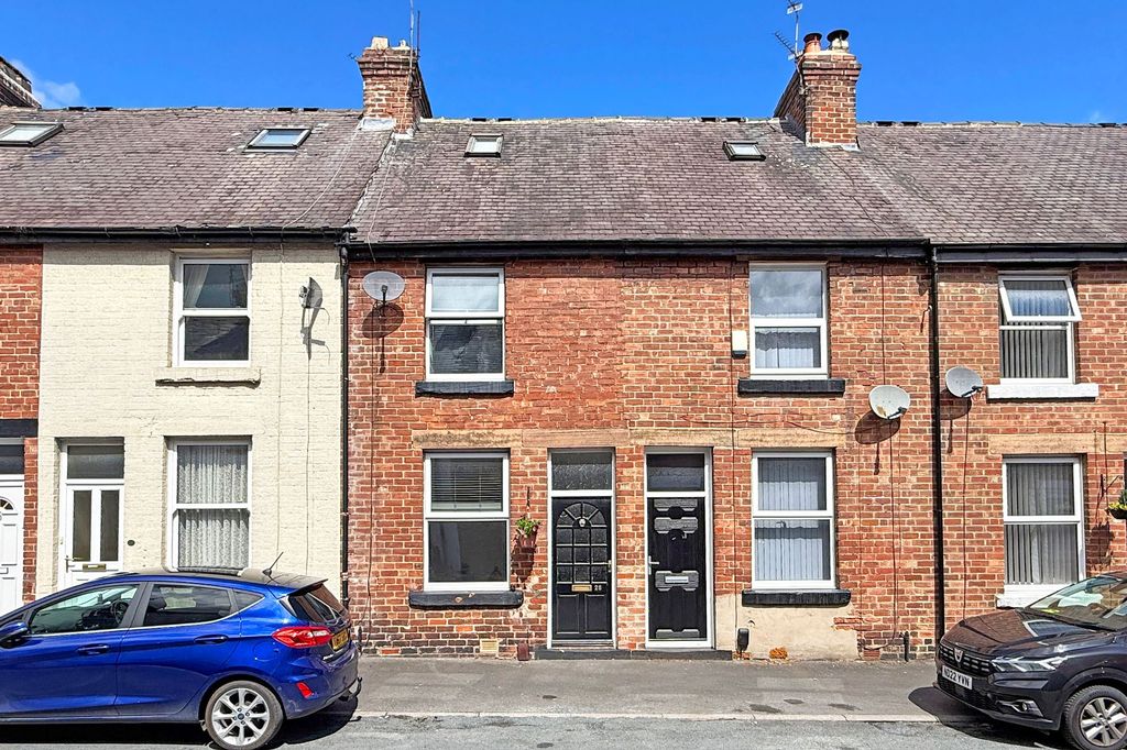 Property photo 1 of 11