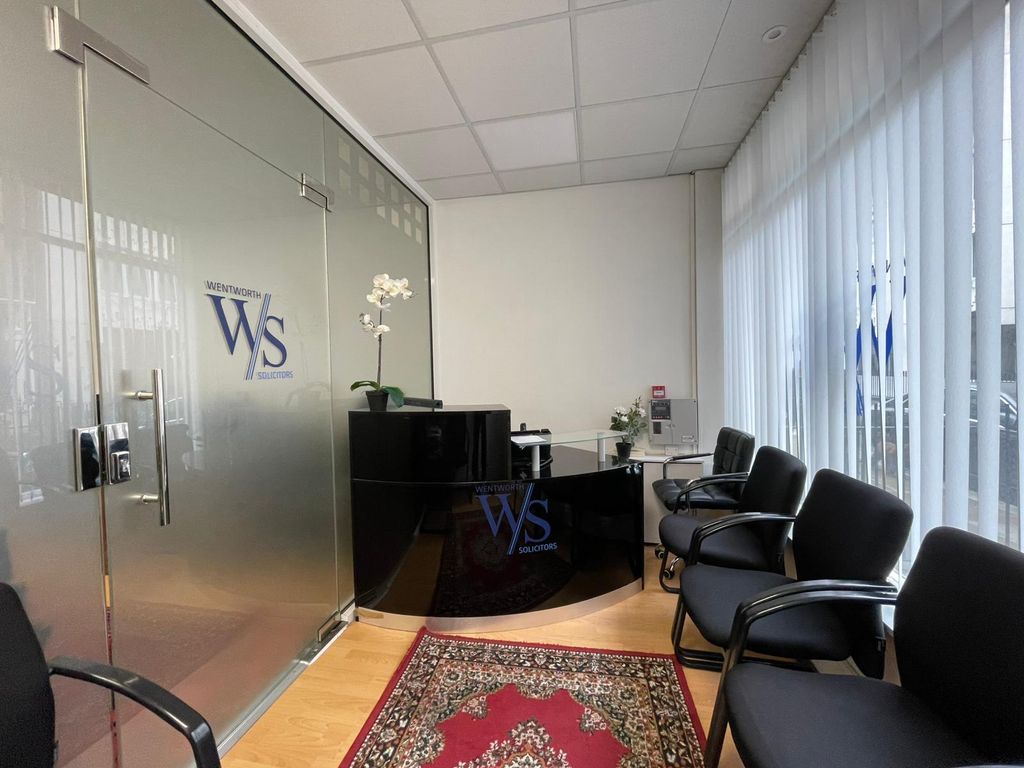 Property photo 3 of 4