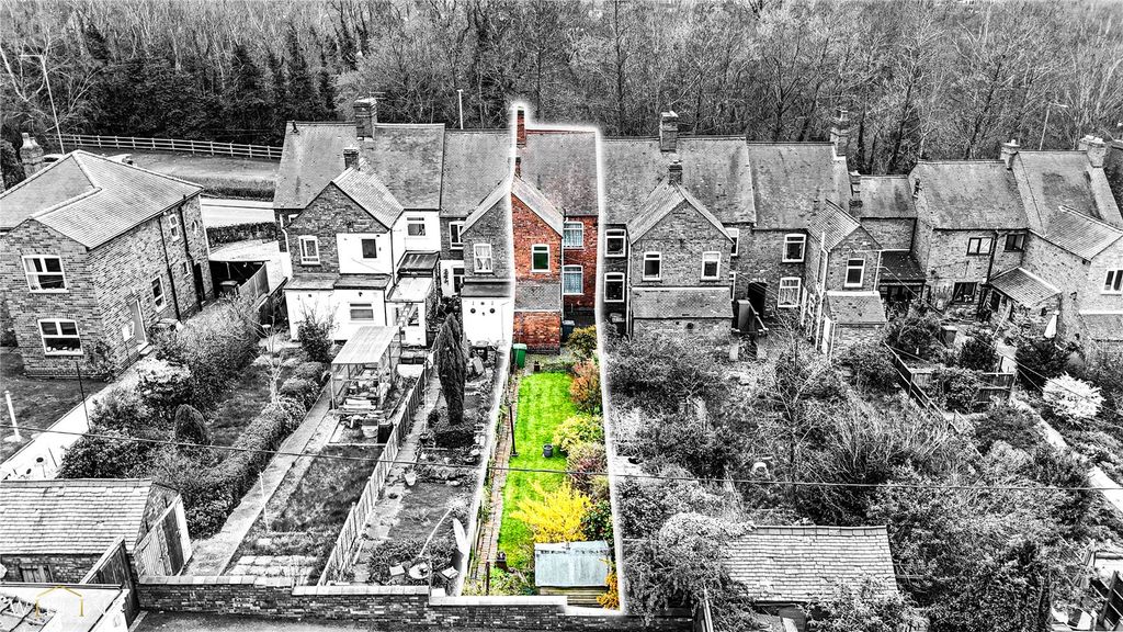 Property photo 2 of 24 Picture No. 35