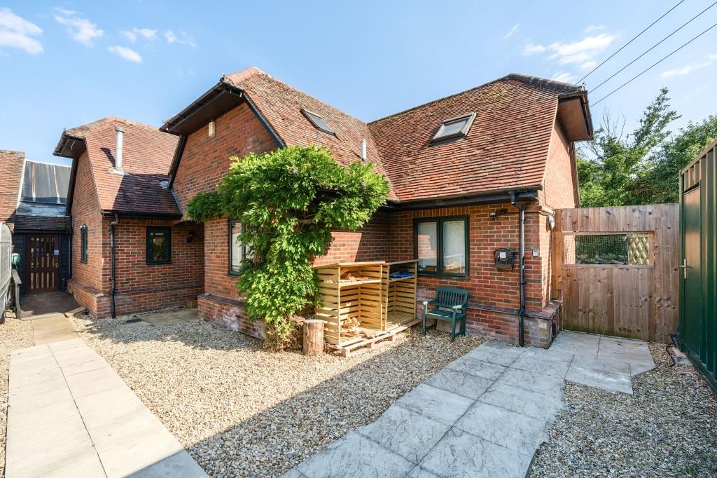 Property photo 1 of 26 External View