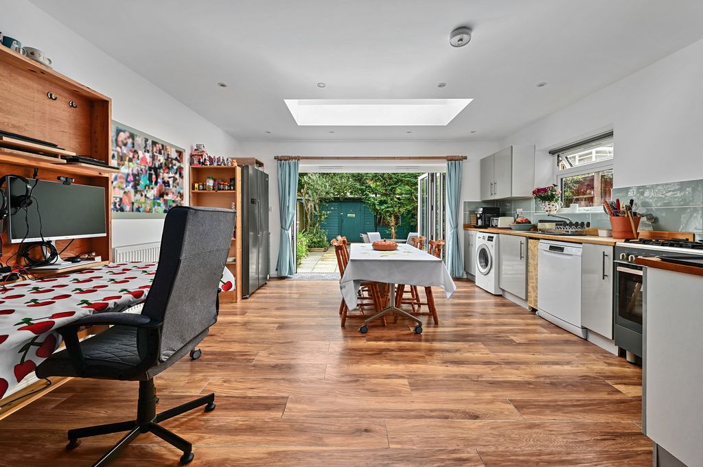 Property photo 2 of 14 Kitchen/Family Room