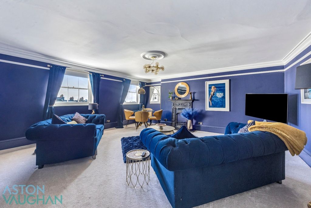 Property photo 3 of 25 4791952