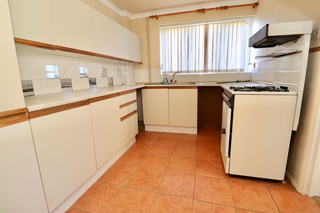 Property photo 3 of 9 Img_1313