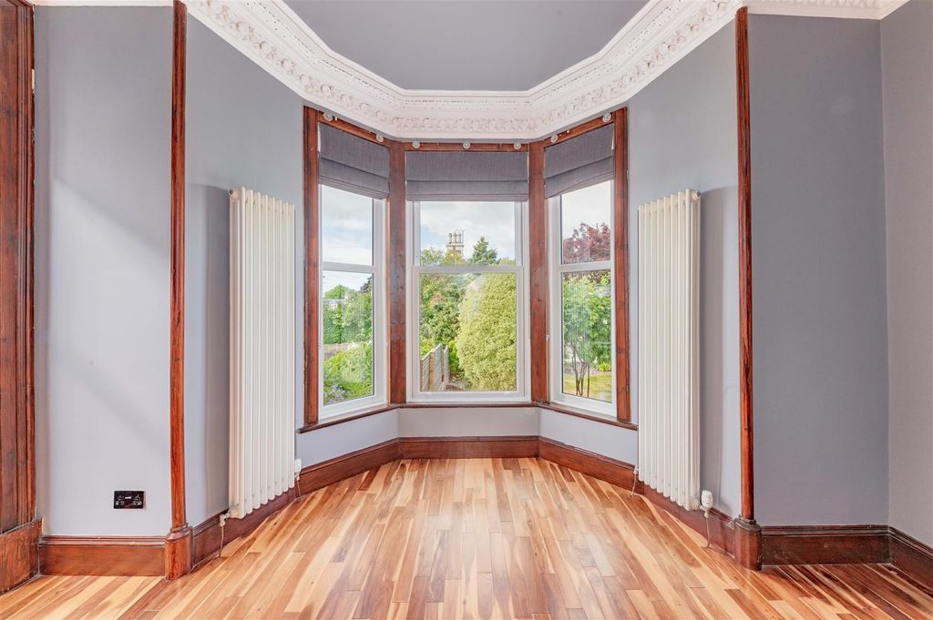 Property photo 3 of 18 34 Grove Road Bf-15.Jpg