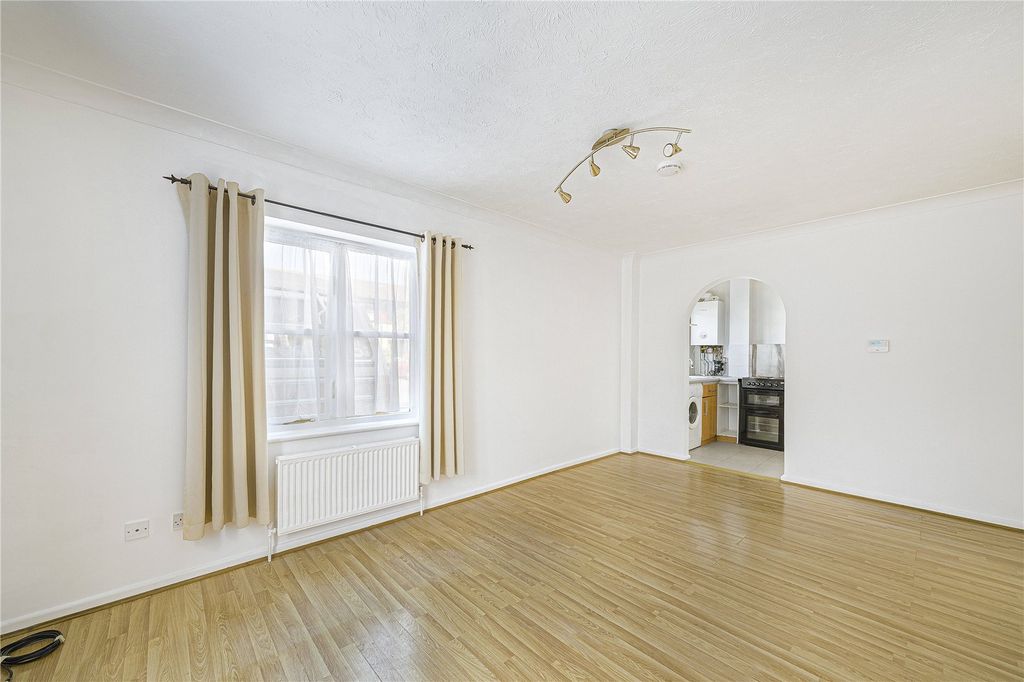 Property photo 2 of 12 Picture No. 07