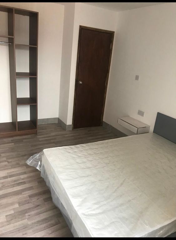 Property photo 1 of 4