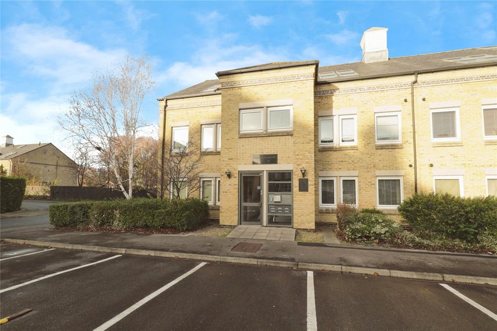 Property photo 1 of 9 External