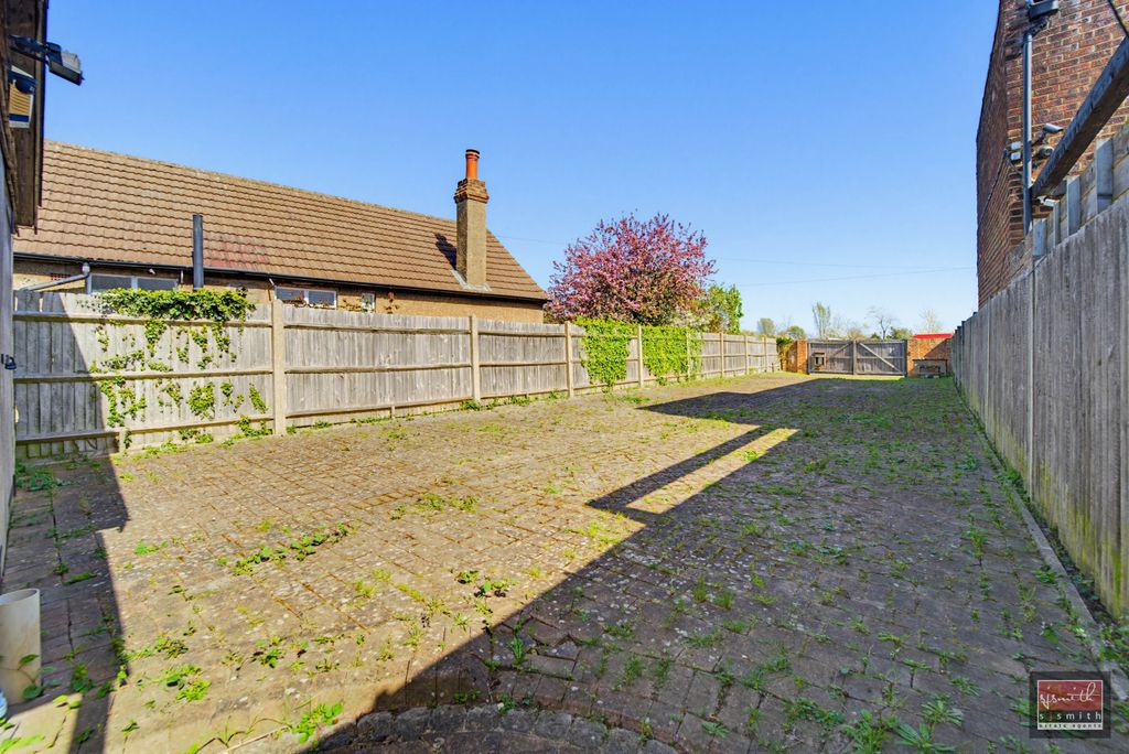 Additional image 5 of Land for saleAlexandra Road, Ashford TW15