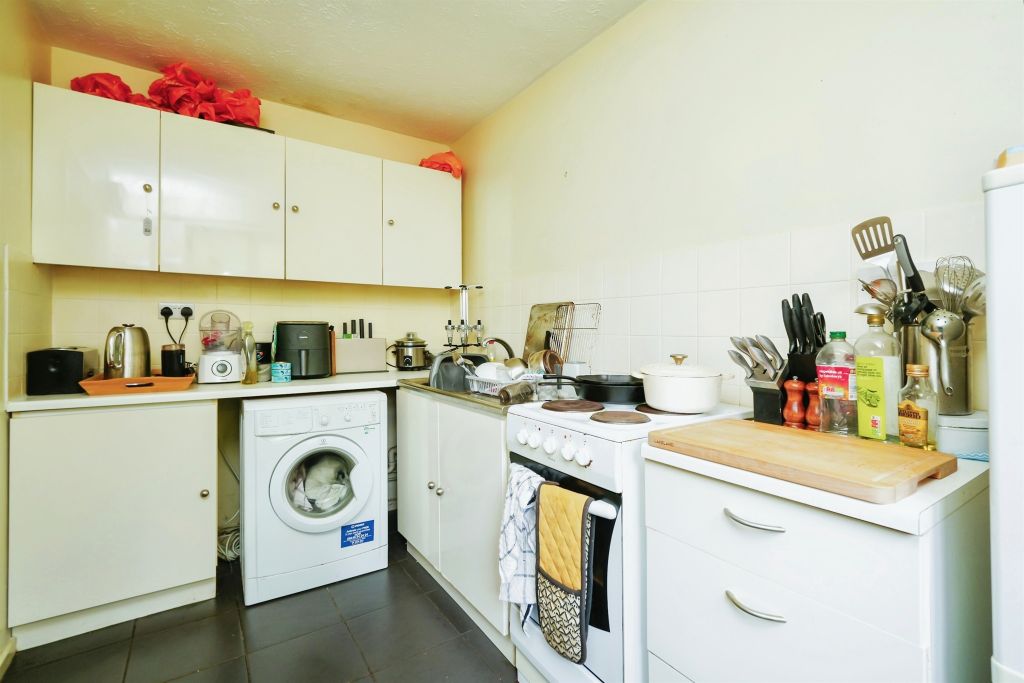 Property photo 3 of 10