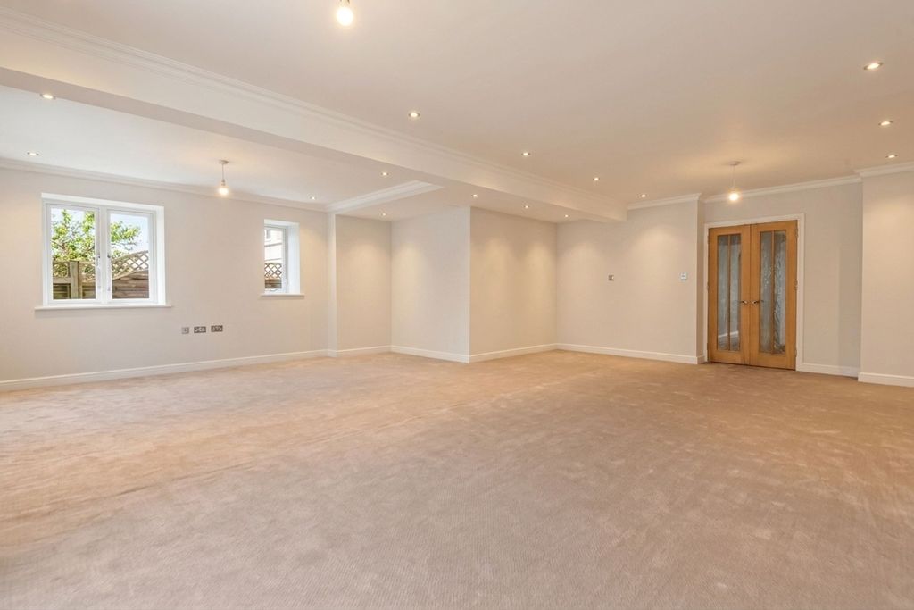 Additional image 5 of 5 bed detached house for salePlymstock Road, Plymstock PL9