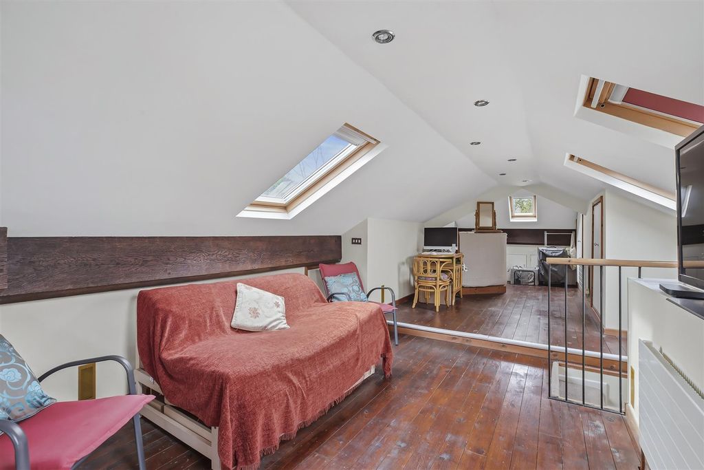Additional image 27 of 4 bed flat for saleBrooklands Court, Otley LS21