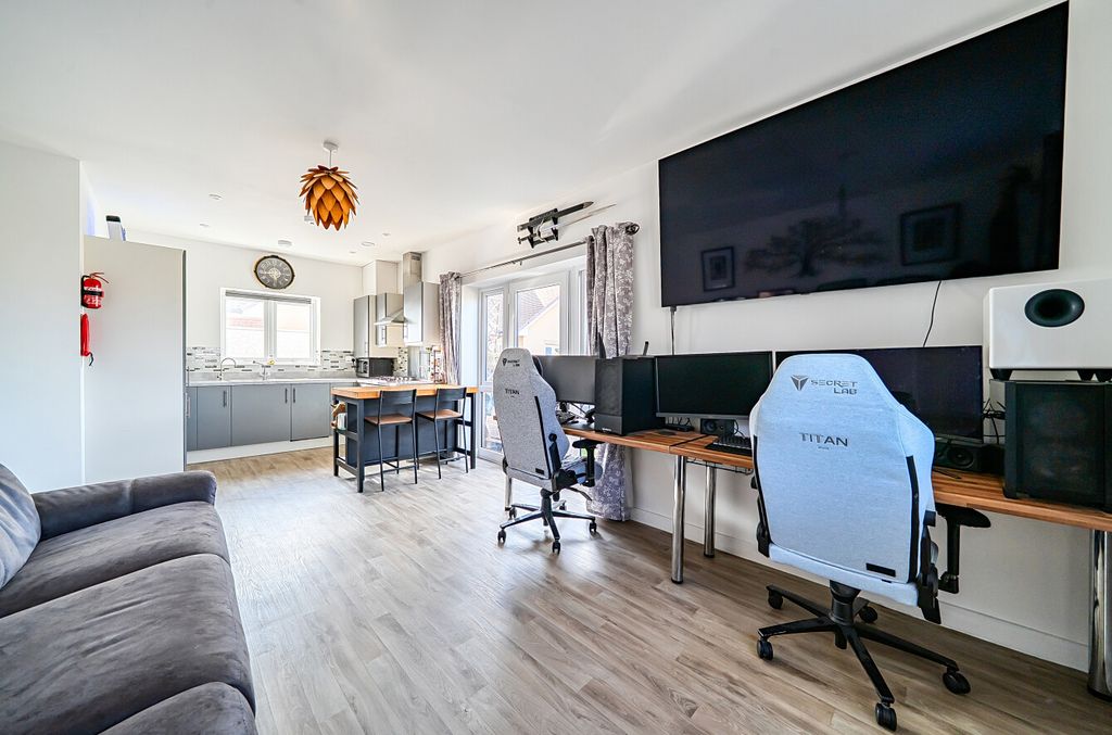 Property photo 3 of 18 1502779 (15).Jpg