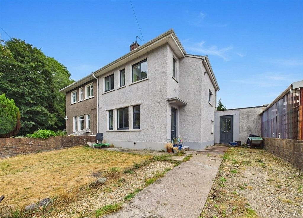 Property photo 1 of 19 Cam04118G0-Pr0135-Still026-001.Jpg
