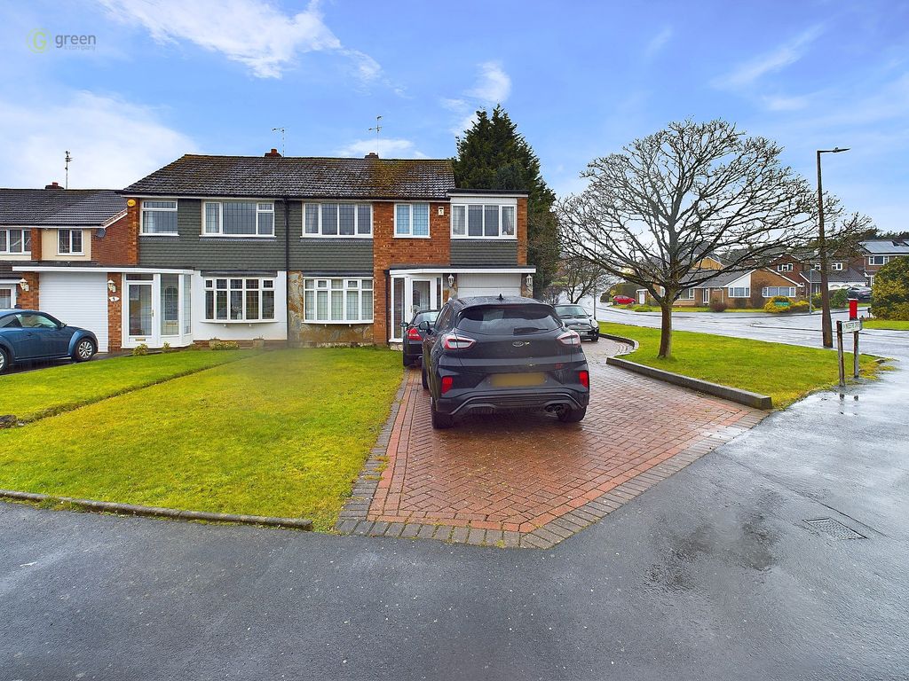Property photo 1 of 31
