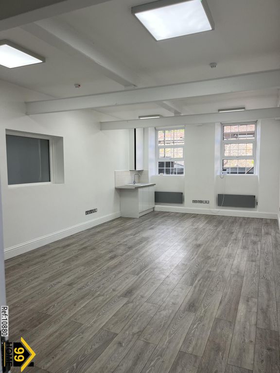 Property photo 3 of 9 Photo 2