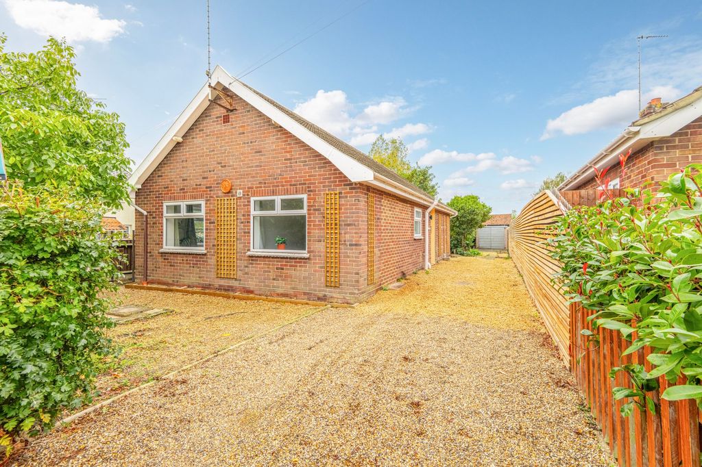Property photo 1 of 15