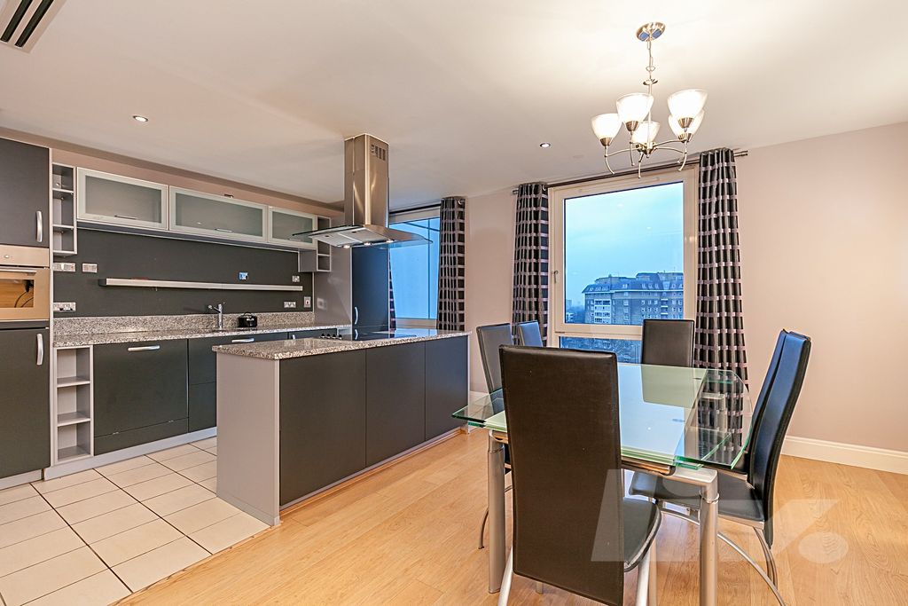 Property photo 2 of 8 Photo 1