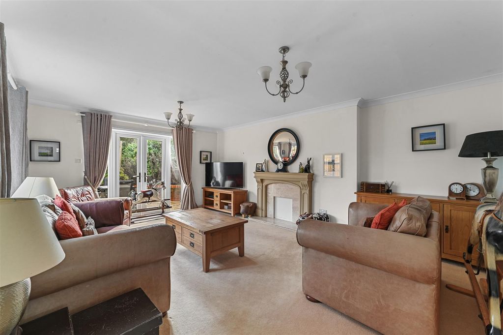 Property photo 2 of 15 Living Room