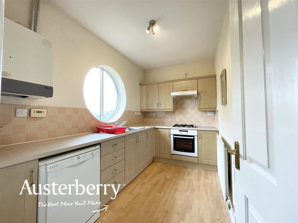 Property photo 1 of 10 Img_1885 2.Jpg