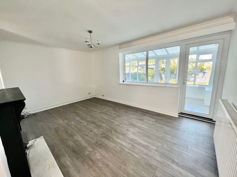 Property photo 2 of 13 Photo 12