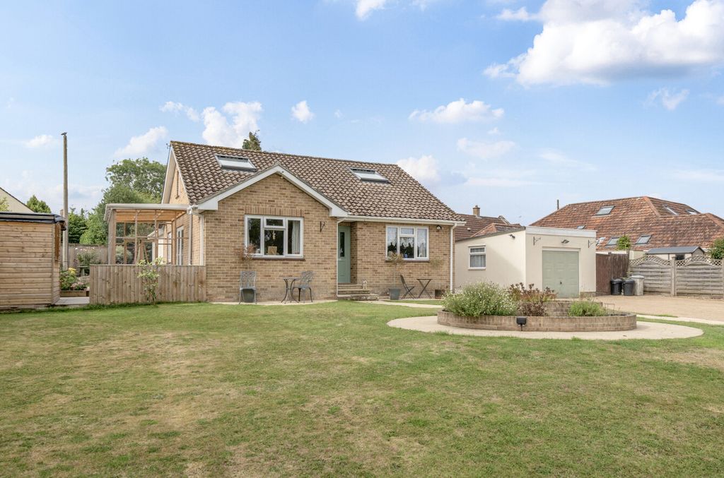 Property photo 1 of 25 1326840-22-68820A...