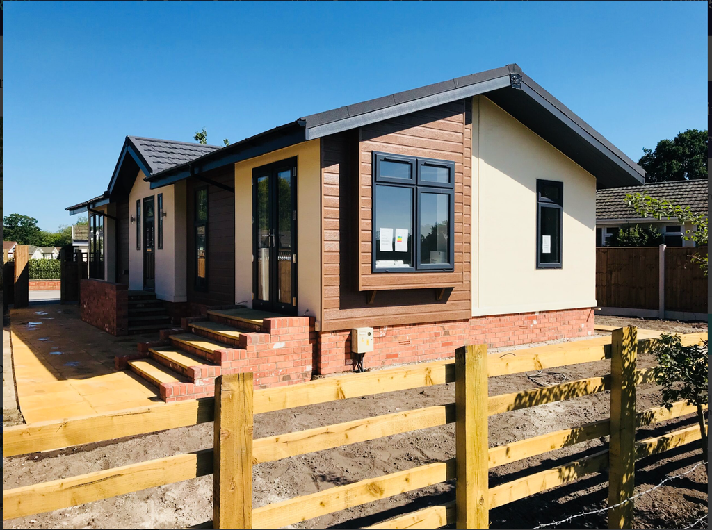 Property photo 1 of 22