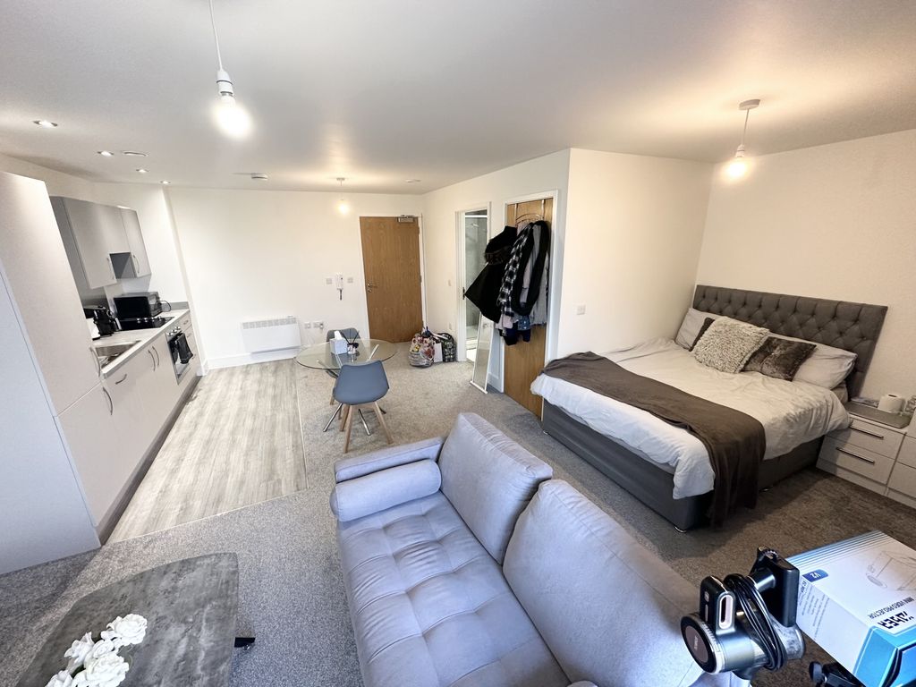 Property photo 1 of 13 Photo 13