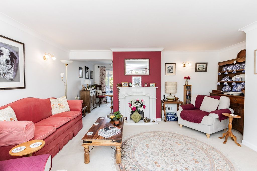 Property photo 3 of 15