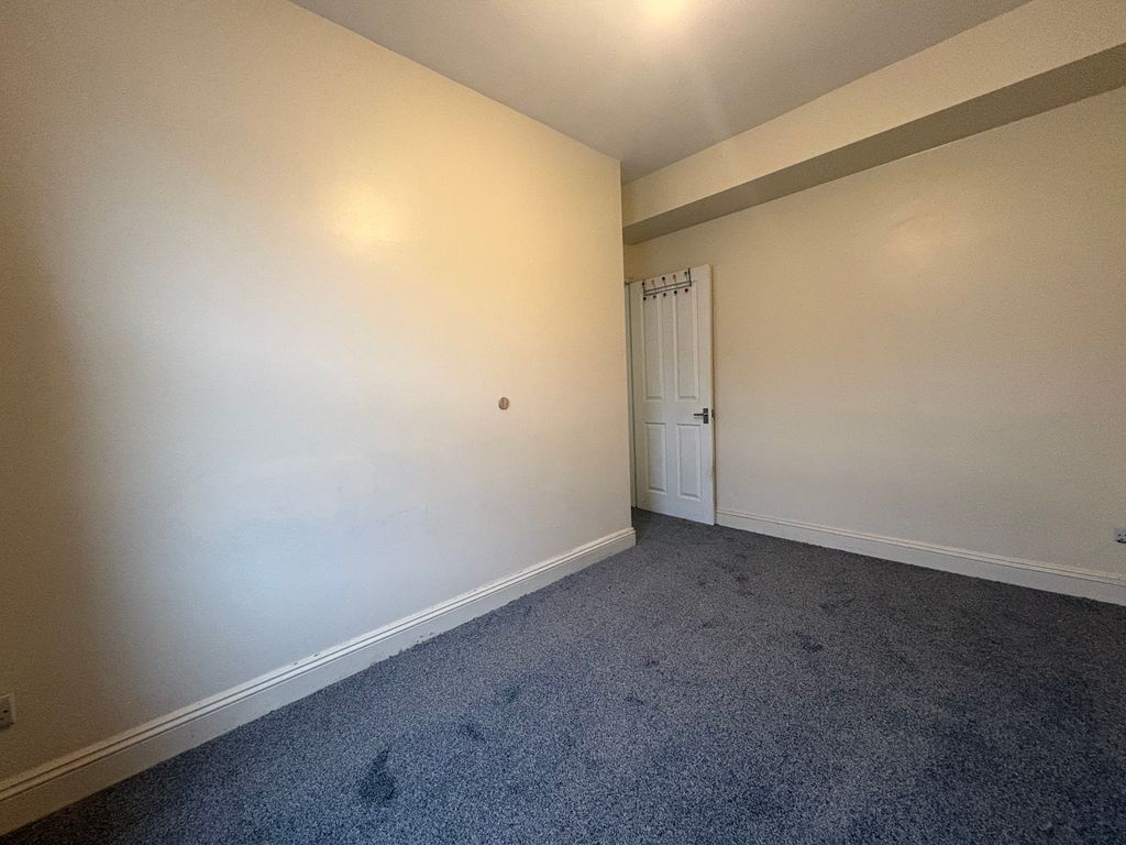 Property photo 3 of 13 Img_1335