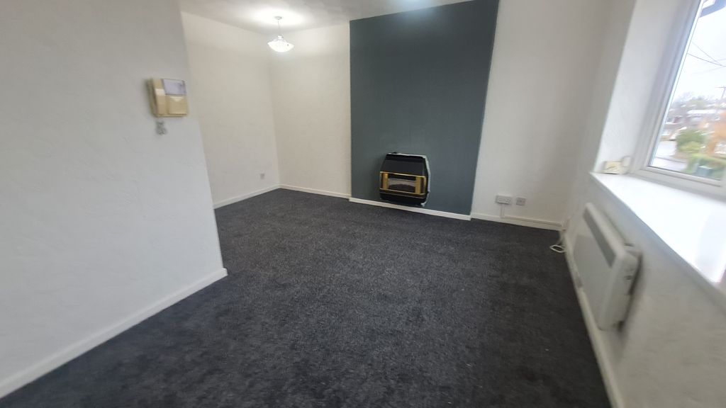 Property photo 2 of 9 View