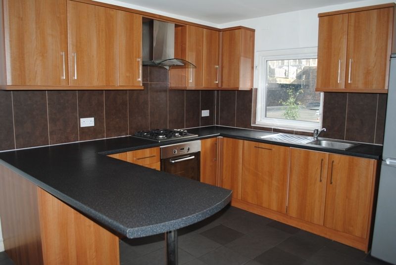 Property photo 2 of 9 Photo 1